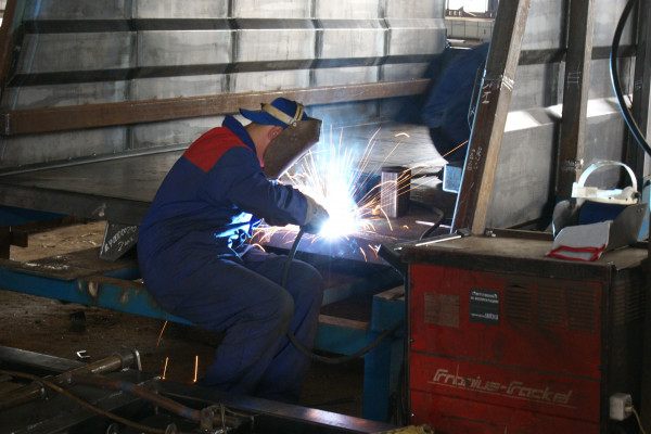 Крупный производитель коммунальной техники и крупногабаритных контейнеров